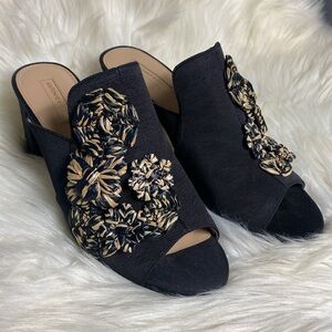 Antonio Melani heels in style Barna black size 10m